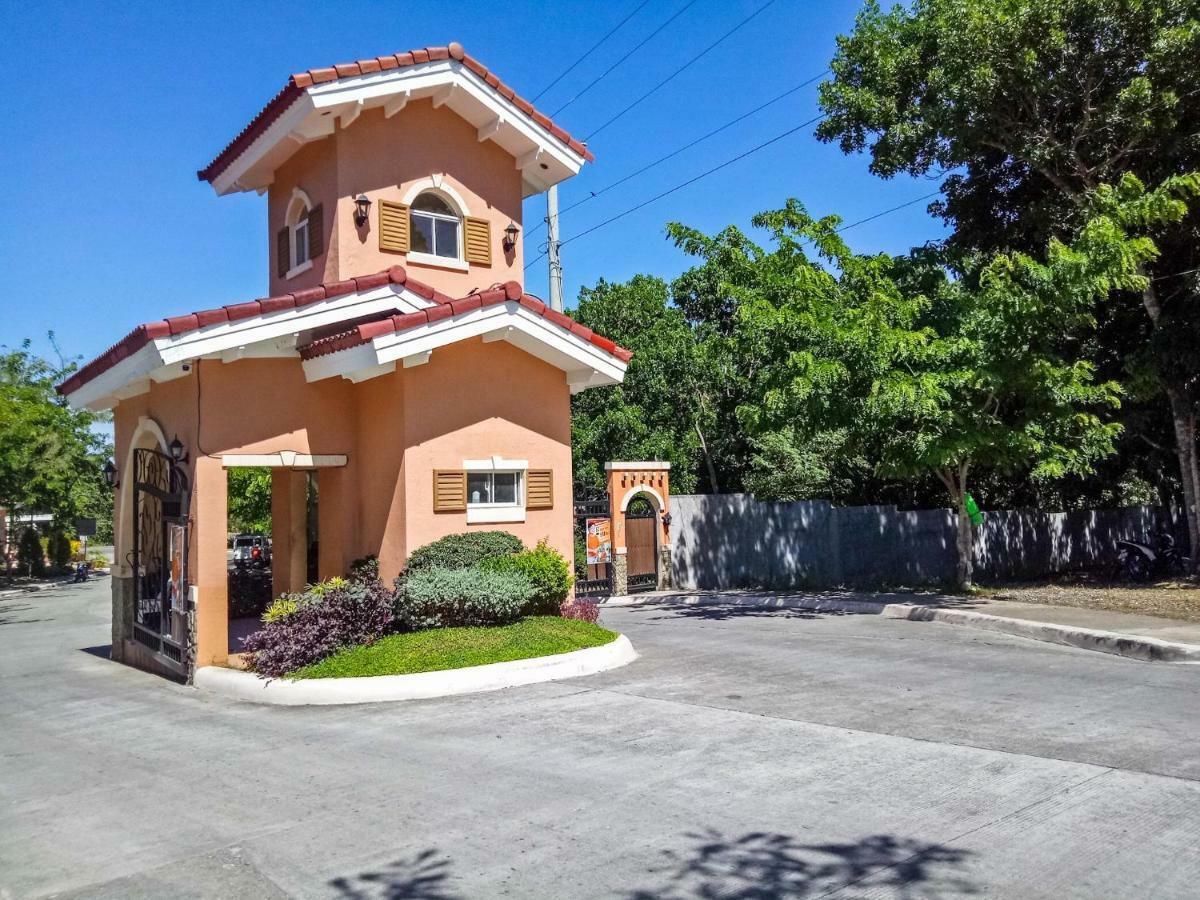 Hillview Apt W/ Pool Access - Free Wifi Tagbilaran City Exteriör bild